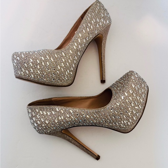 De Blossom Collection KINKO-178 Rhinestone Nude Sparkle Stiletto Pumps Size 9 - Picture 15 of 16